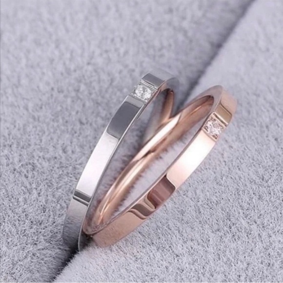 Lovers Titanium  Rings - Picture 3 of 3